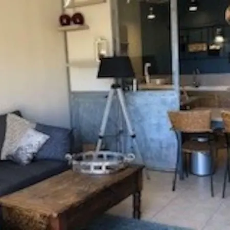 La Cigale Apartment *